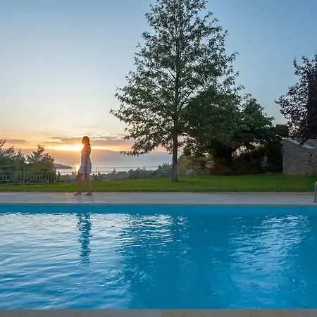 Βίλα Stellar Private Pool-sea View *