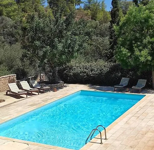 Stellar Private Pool-sea View * פורטו הלי